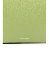 COCCINELLE TEBE Kleine Tasche aus strukturiertem Leder Guacamole - Damentaschen - 3