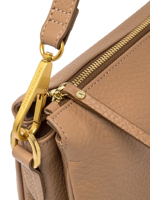 BROOKE Schultertasche aus geh&auml;mmertem Leder Ton - Damentaschen