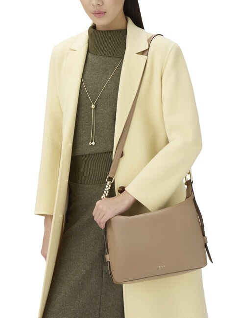 TONIE Schultertasche aus Leder mit Schulterriemen Toffee - Damentaschen