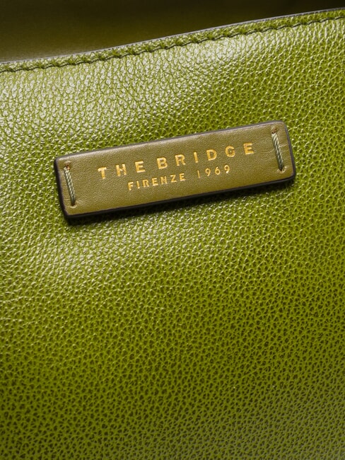 CARLOTTA Umh&auml;ngetasche aus Leder feigengr&uuml;n abb. Gold - Damentaschen