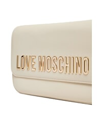 LOVE MOSCHINO LAMINATED BOLD LOVE Umh&auml;ngetasche mit &Uuml;berschlag Elfenbein - Damentaschen - 3