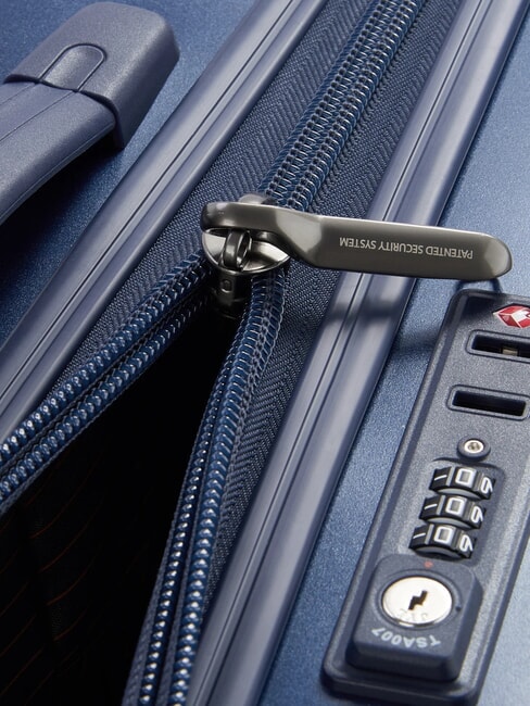 CAUMARTIN PLUS  Trolley mittlerer Gr&ouml;&szlig;e mit 4 Doppelr&auml;dern hellblau - Harte Trolleys