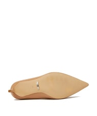 GUESS BRAVO4 Lederdekollet&eacute; Sand - Damenschuhe - 5