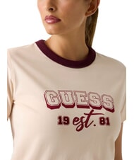 GUESS COLLEGE Baumwoll-T-Shirt Pfirsich-Pfingstrosen - T-Shirts und Tops f&uuml;r Damen - 3