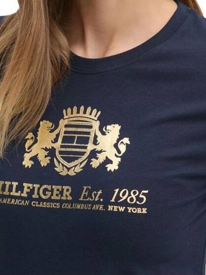 VARSITY Schmal geschnittenes Damen-T-Shirt mit Aufdruck dunkle Nachtmarine - T-Shirts und Tops f&uuml;r Damen