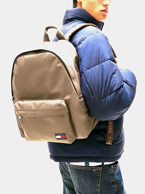 TJ ESS DAILY Rucksack dunkle D&uuml;ne - Rucks&auml;cke f&uuml;r Schule &amp; Freizeit