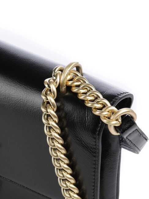 LOVE BAG Schmale Schultertasche aus Leder schwarze Limousine &ndash; mattes Gold - Damentaschen