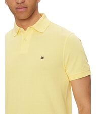 TOMMY HILFIGER TH Kurzarm-Poloshirt in regul&auml;rer Passform Zitronengras - Herren-Polo-Shirts/Herren-Polo-Shirt/Herrenpoloshirt/Herrenpoloshirts - 3