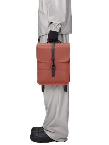 BACKPACK MICRO Rucksack mit Tablet-Halterung Ehre - Rucks&auml;cke f&uuml;r Schule &amp; Freizeit