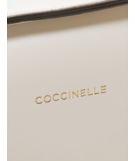 COCCINELLE MALETA CALF Mini-Umh&auml;ngetasche aus Leder Wei&szlig; - Damentaschen - 3