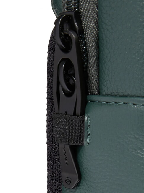 W137 One-Shoulder-Rucksack aus Leder GR&Uuml;N - PC-Rucks&auml;cke