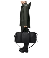 RAINS HILO WEEKEND Seesack mit Schultergurt Schwarz - Reisetaschen - 4