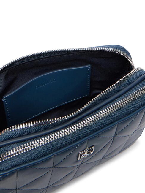 QUILTED EMBLEM Mini-Schultertasche Key Largo - Damentaschen