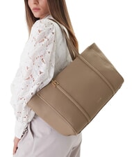 CALVIN KLEIN HARDWARE EMBLEM PEBB Einkaufstasche - Damentaschen