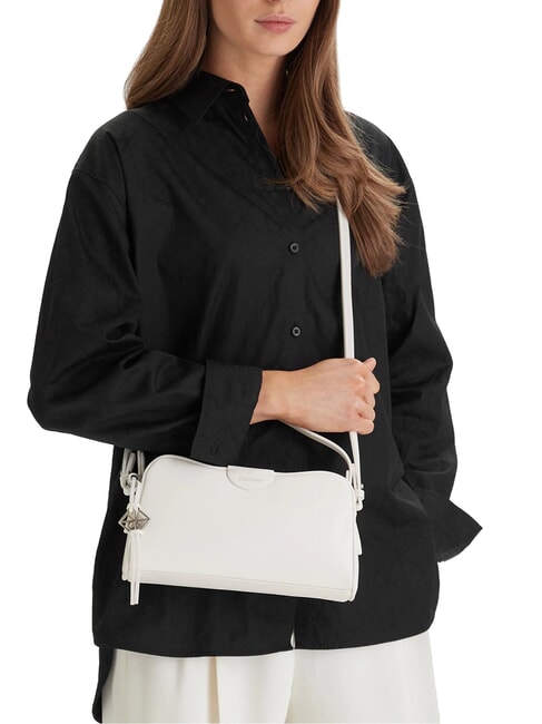 EMBOSSED LOGO BUSINE Handtasche mit Schulterriemen Wei&szlig;es Steinkraut - Damentaschen