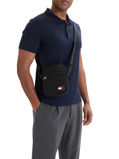 TJ ESS DAILY Recycelter Nylonbeutel Schwarz - Umh&auml;ngetaschen Herren