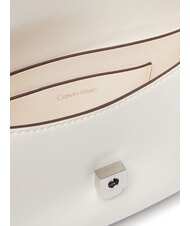 CALVIN KLEIN HARDWARE MONOGRAM Mini-Schultertasche fl&uuml;sterndes Blau - Damentaschen - 3