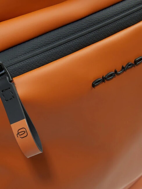 CORNER SPECIALE GOMMATO Rolltop-Rucksack f&uuml;r 15,6-Zoll-Laptop LEDER - PC-Rucks&auml;cke