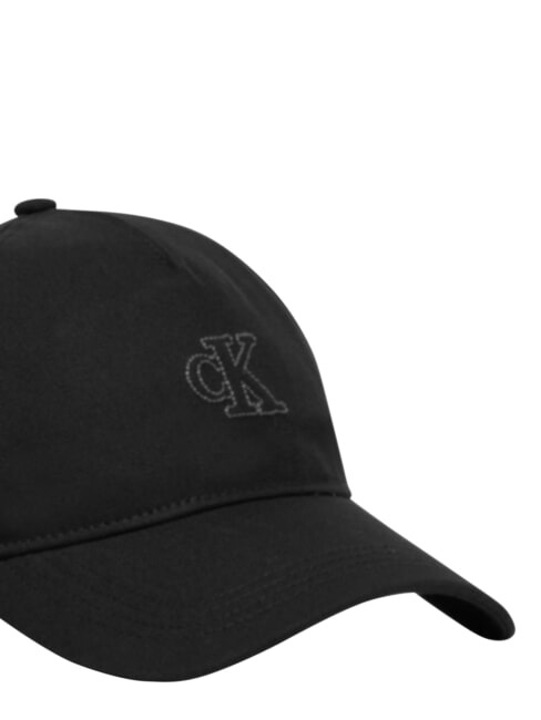 CKJ SMALL MONOGRAM Schirmm&uuml;tze auf Schwarz - M&uuml;tzen/H&uuml;te