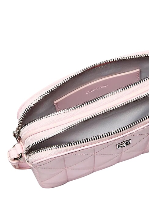 QUILTED EMBLEM Mini-Schultertasche Wiegenrosa - Damentaschen