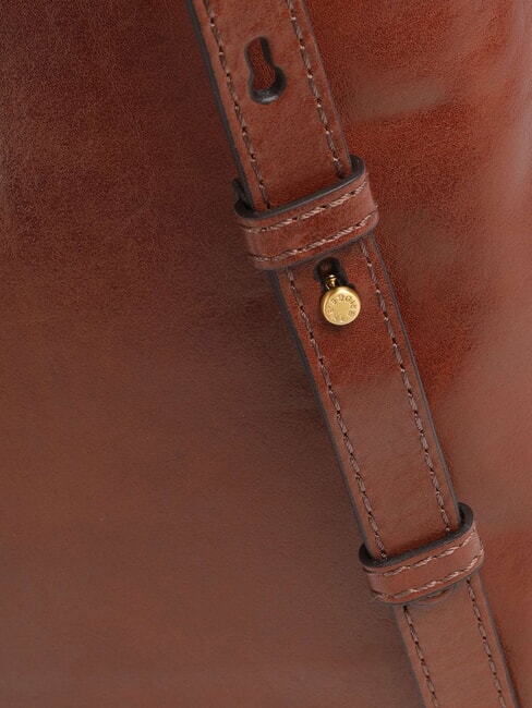 IOLANDA Rucksack mit Vordertasche, aus Leder BRAUN - Damentaschen