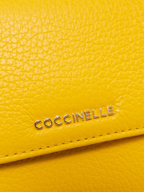 METALLIC SOFT Lederclutch mit Schulterriemen sonnig - Damentaschen