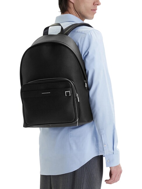 NEW YORK 15-Zoll-Laptop-Rucksack Schwarz - Rucks&auml;cke f&uuml;r Schule &amp; Freizeit
