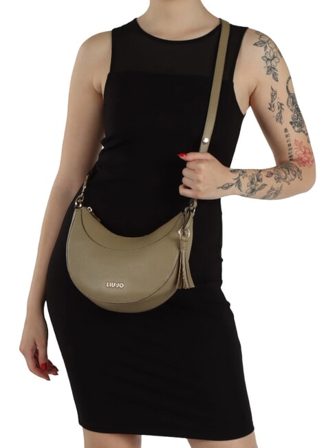 CIRRY Mittelgro&szlig;e Schultertasche mit Anh&auml;nger Dreck - Damentaschen