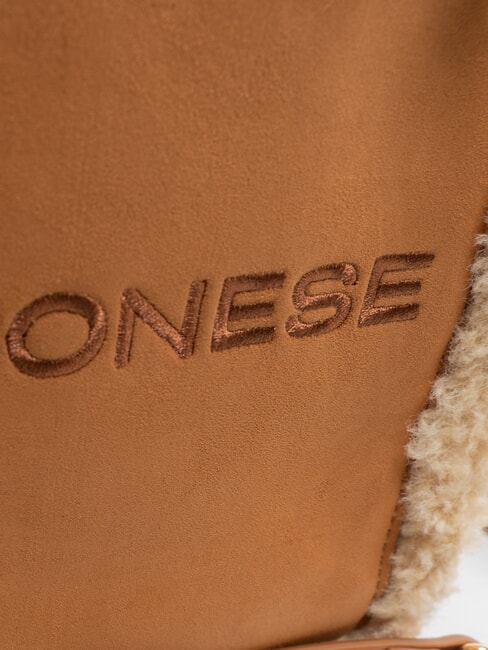 SUEDE LOGO Handtasche mit Schulterriemen Leder - Damentaschen